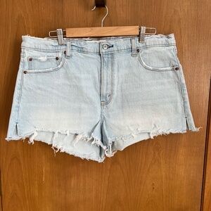 Abercrombie & Fitch women denim shorts 33/16